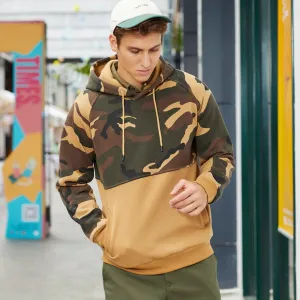 30 Pieces) Men Casual Camouflage Print Pocket Hoodies