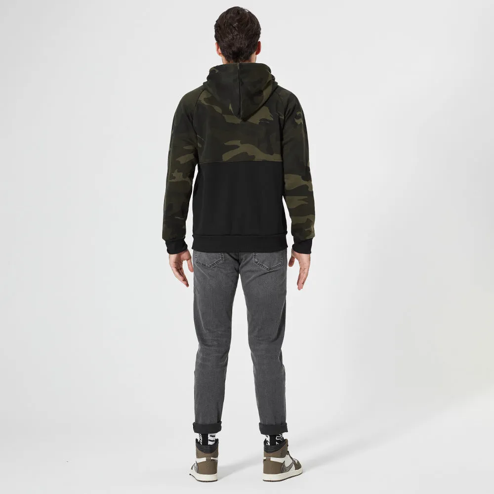 30 Pieces) Men Casual Camouflage Print Pocket Hoodies