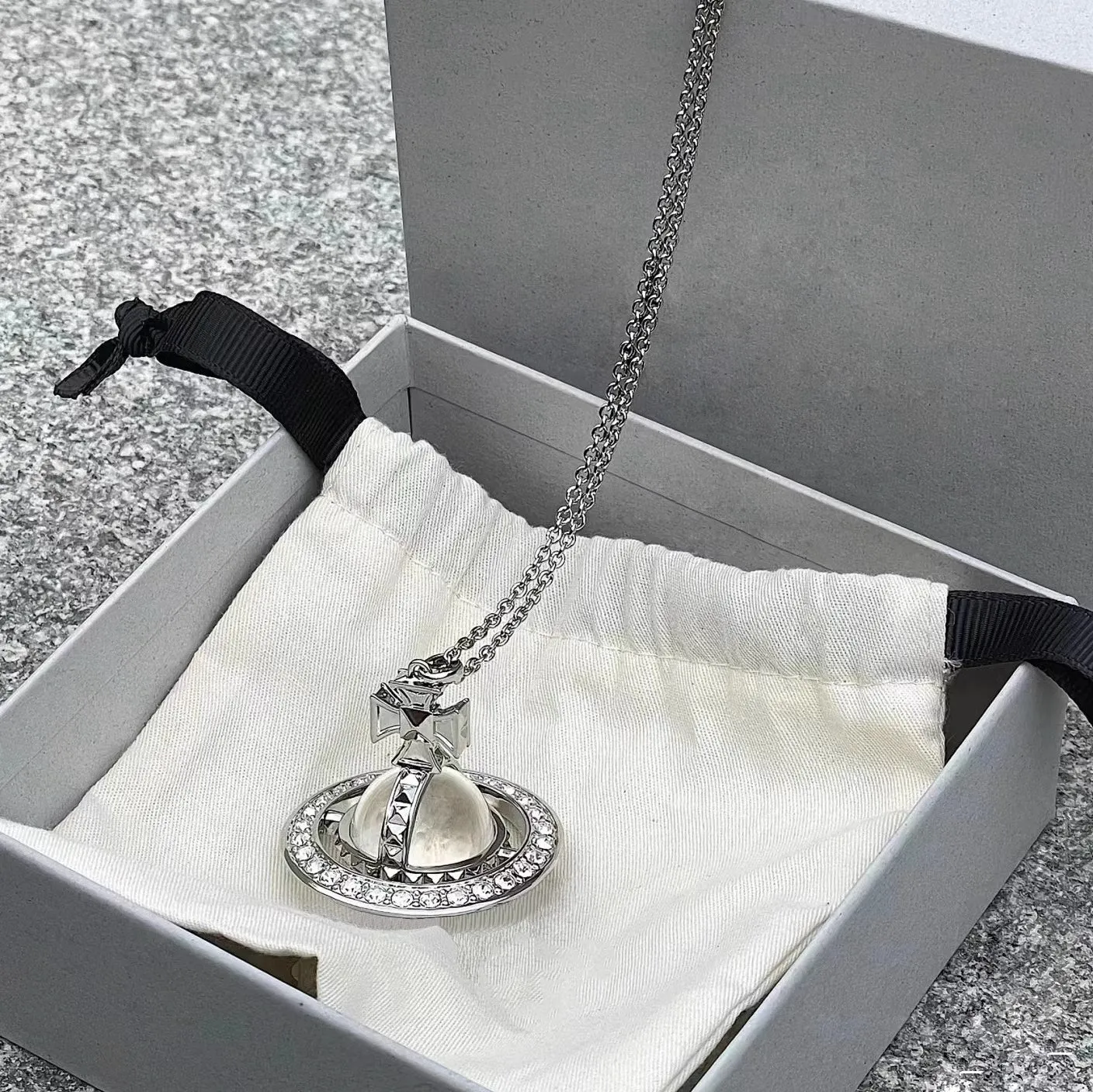 3D Saturn Necklace