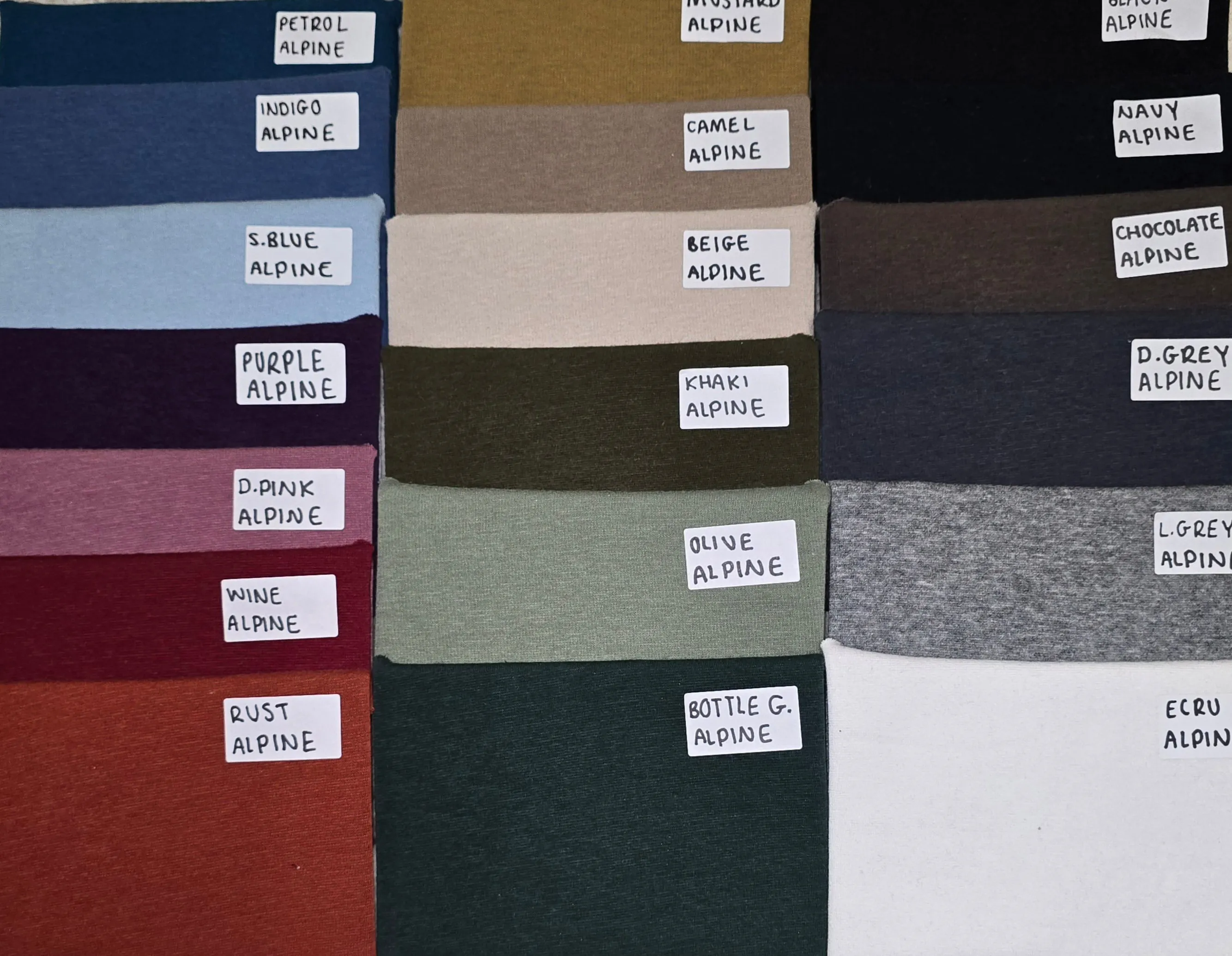 85CM DARK GREY REMNANT ALPINE FLEECE FABRIC