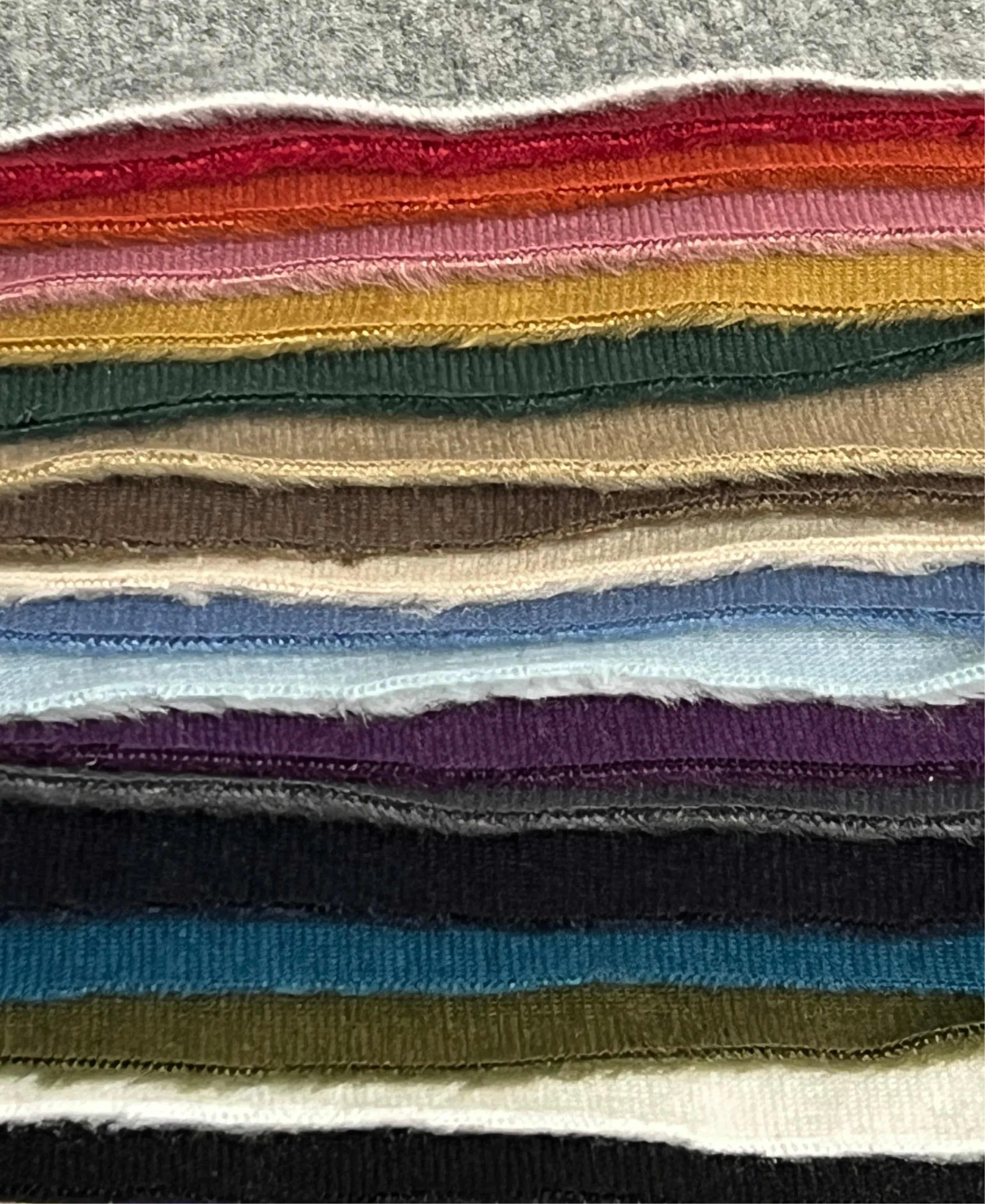 85CM DARK GREY REMNANT ALPINE FLEECE FABRIC