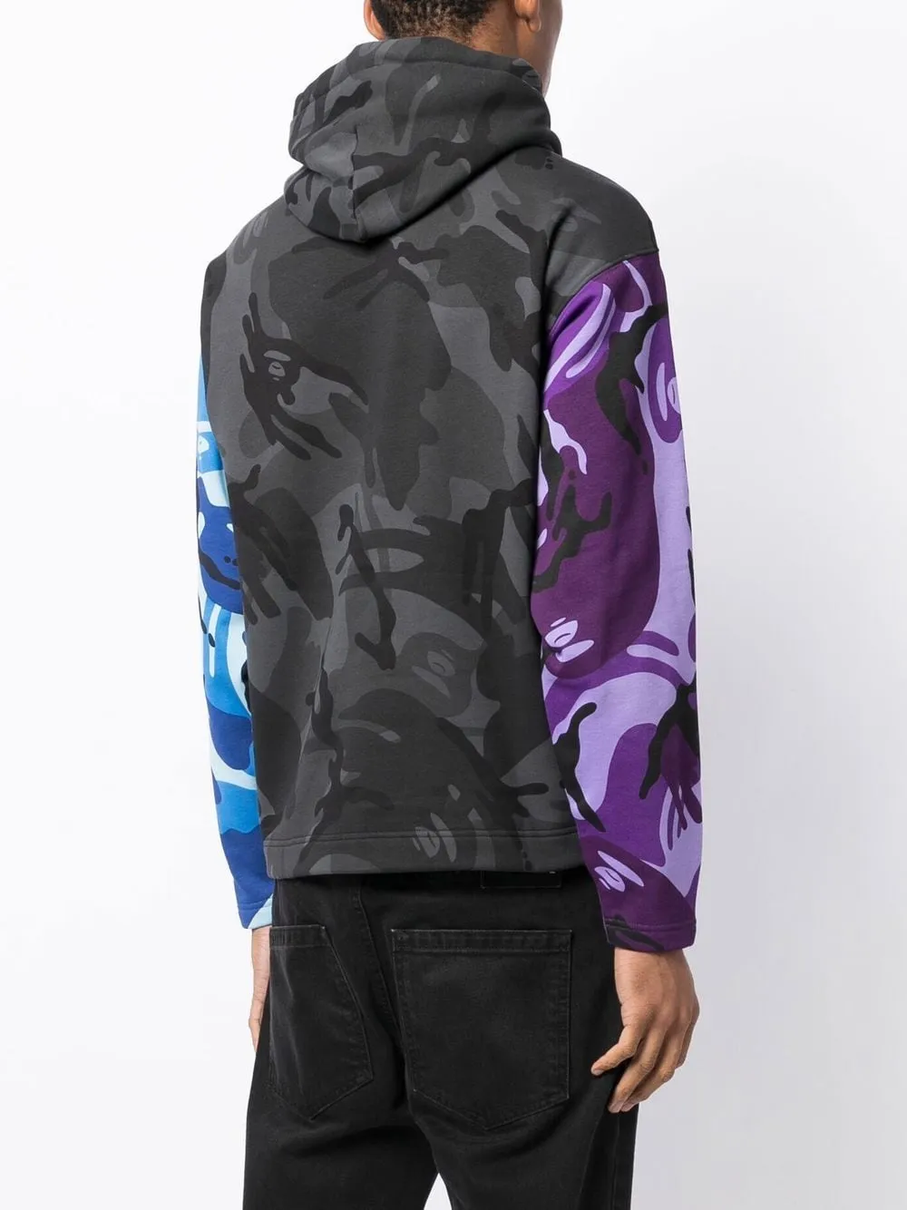 AAPE BY *A BATHING APE®