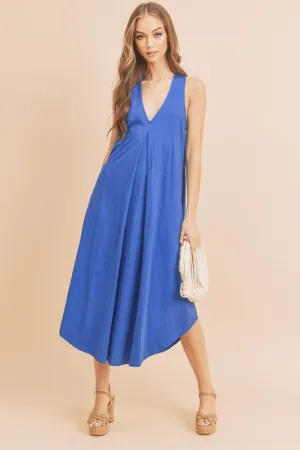 Aemi   Co Front Pleat Detail V-Neck Sleeveless Midi Dress