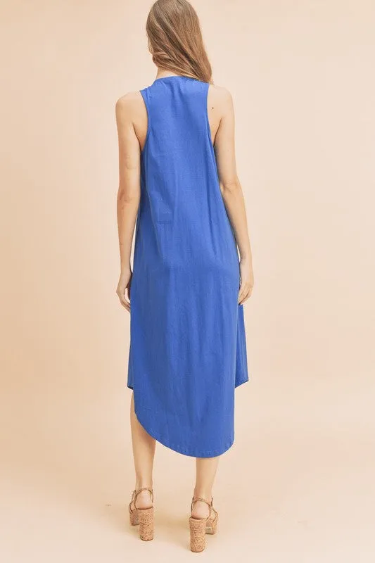 Aemi   Co Front Pleat Detail V-Neck Sleeveless Midi Dress