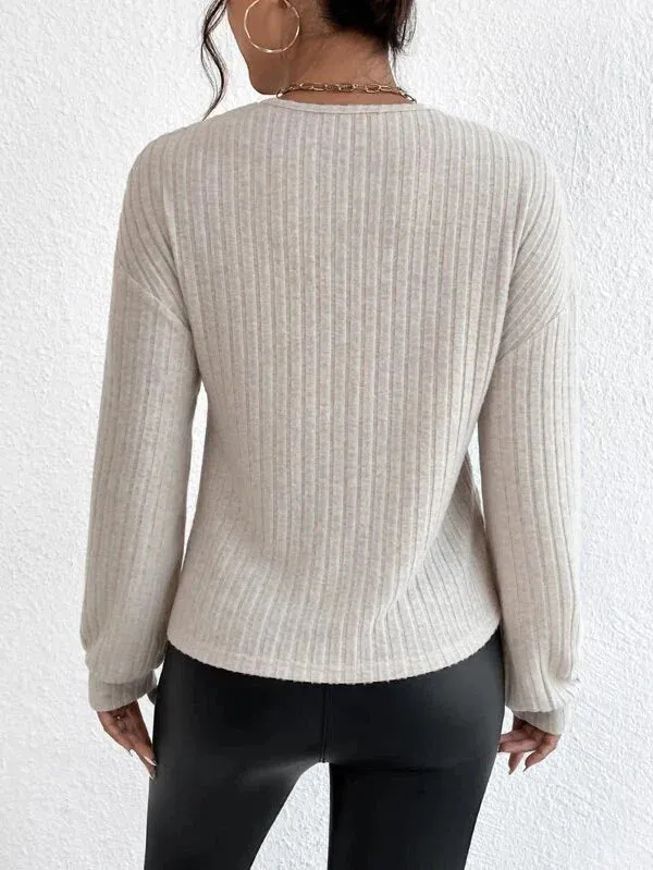 Amara | V-neck crossover