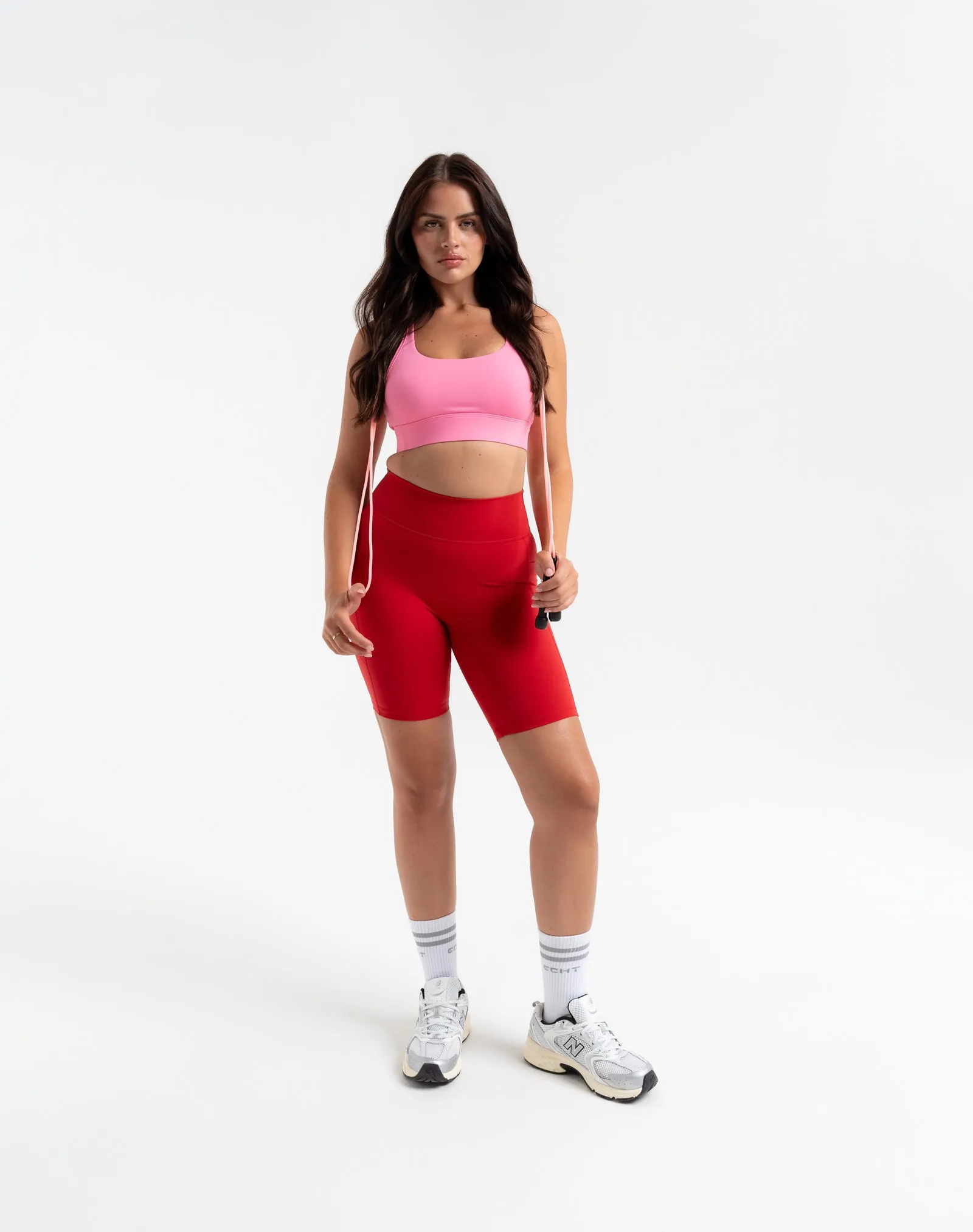Ascend Pocket Shorts 8" - Scarlet Red
