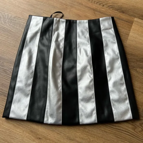 Buddy Love Vegan Leather Skirt 🎀