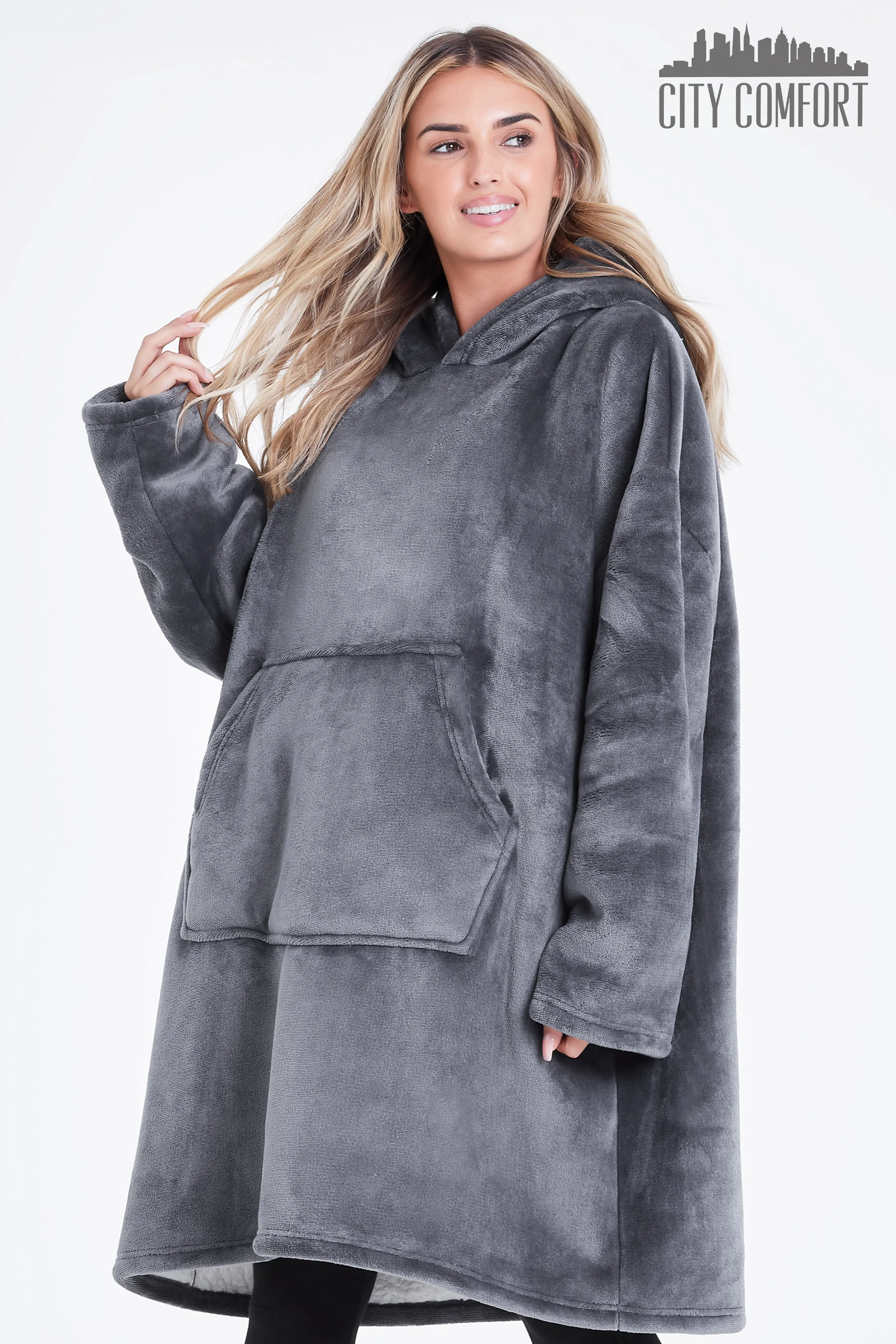CityComfort Blanket Oversized Hoodie for Women & Men Fleece Blanket with Sleeves