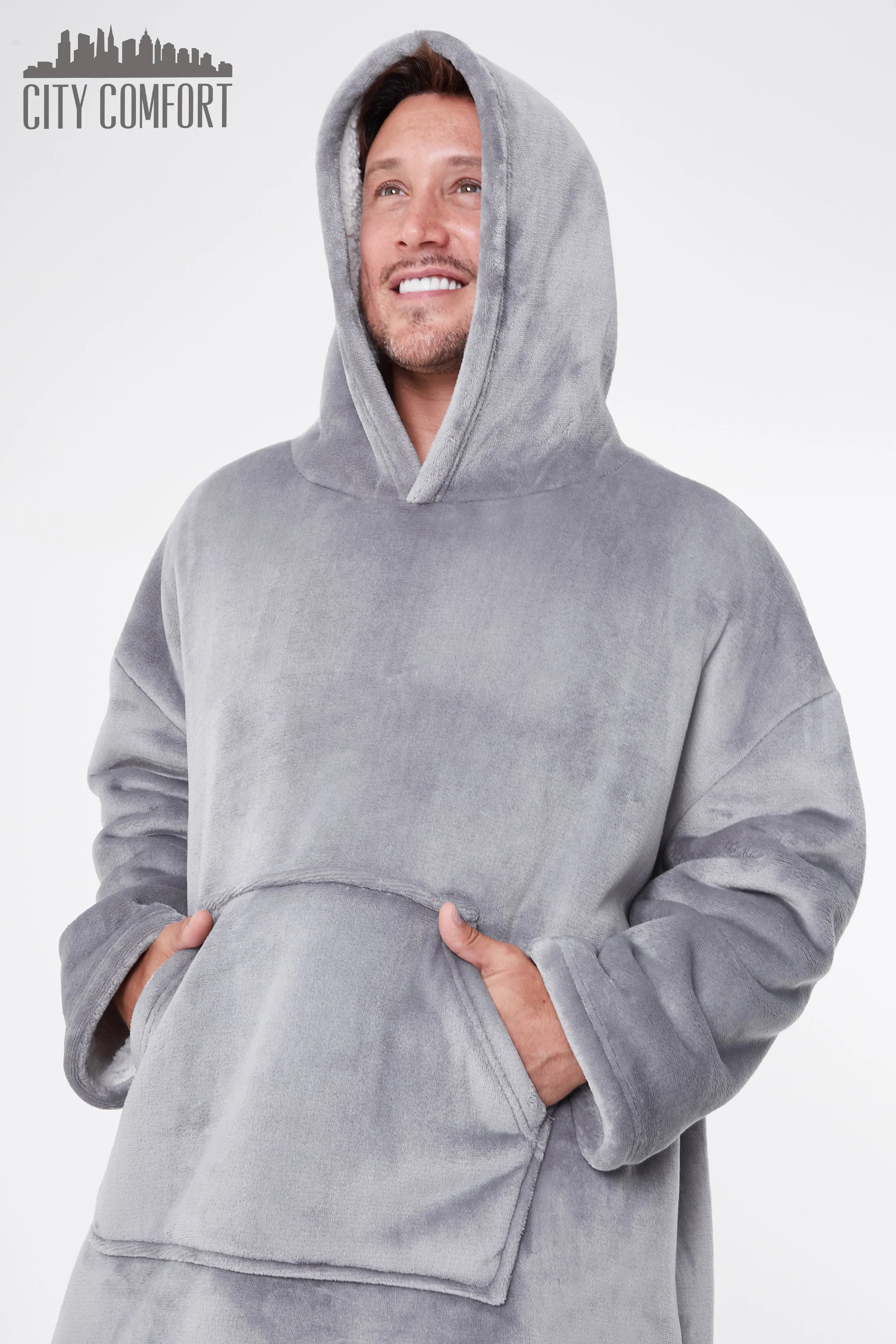 CityComfort Blanket Oversized Hoodie for Women & Men Fleece Blanket with Sleeves