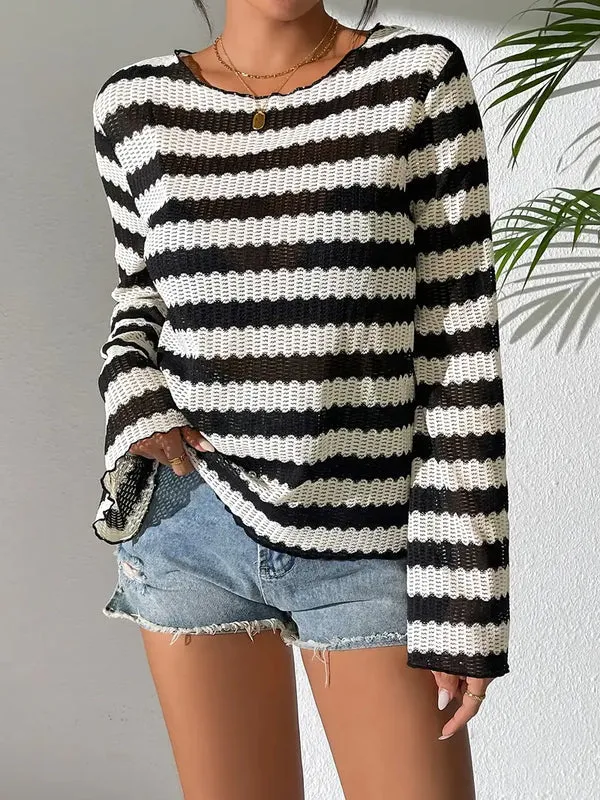 Dana - elegant striped t-shirt with neckline and bell sleeves for women