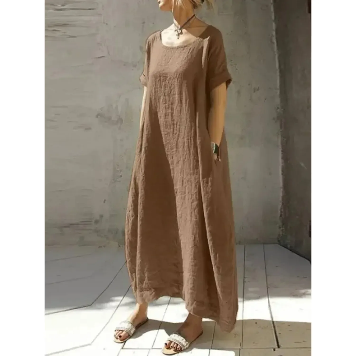 Daniela® | Modern and versatile summer dress