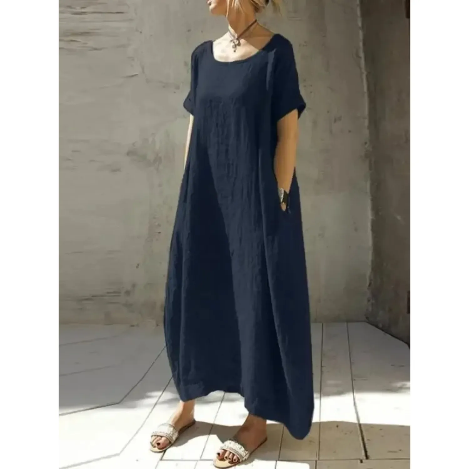 Daniela® | Modern and versatile summer dress
