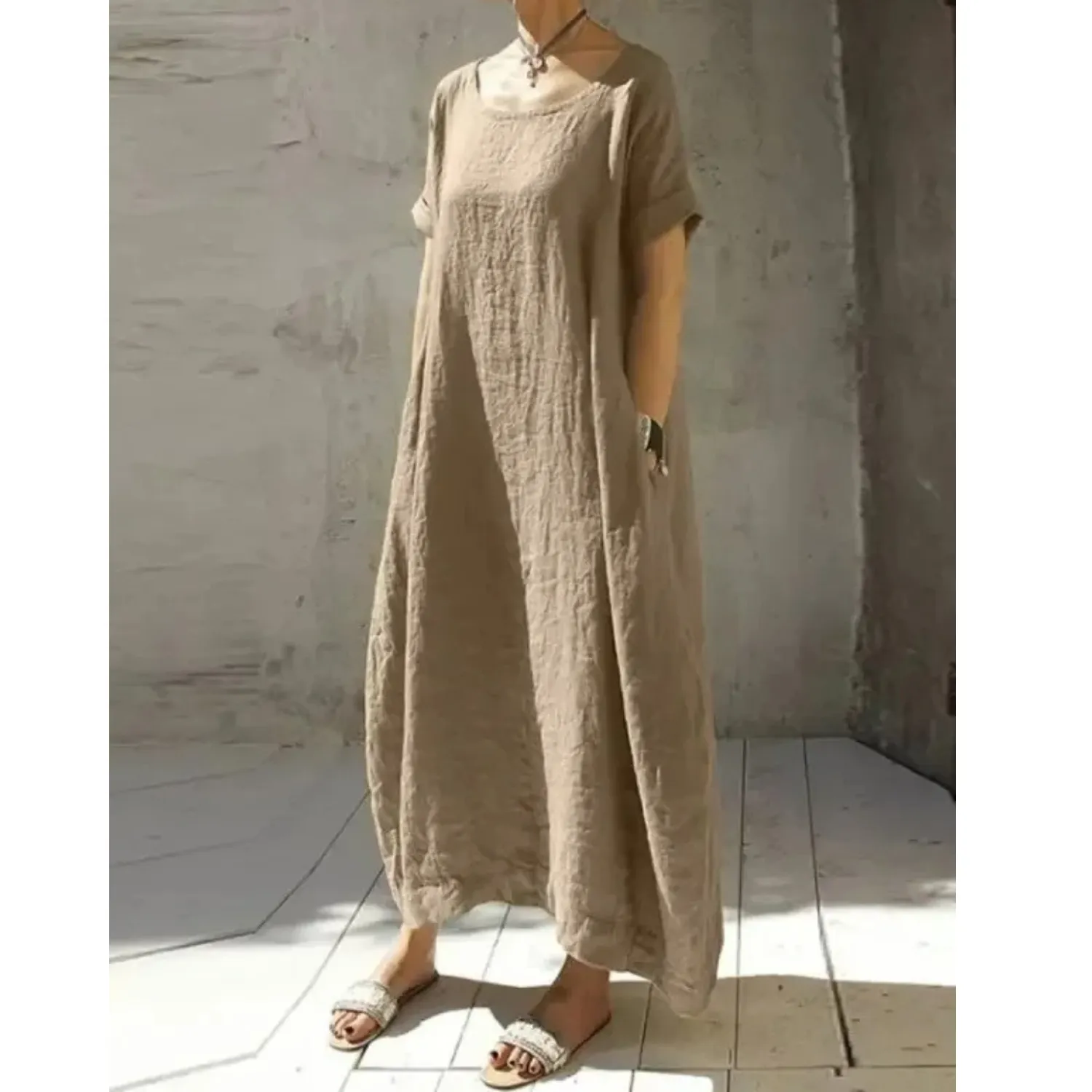 Daniela® | Modern and versatile summer dress