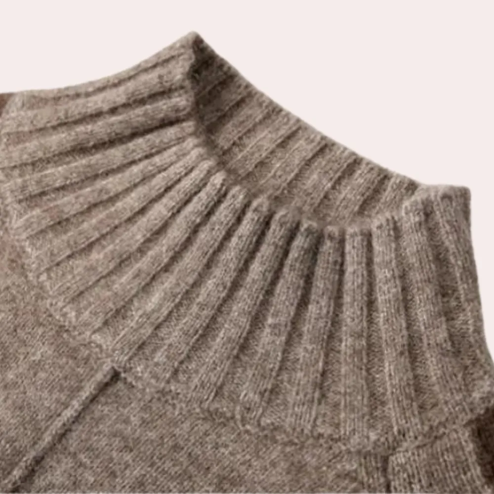 Elegant - long women's jumper for a timeless look