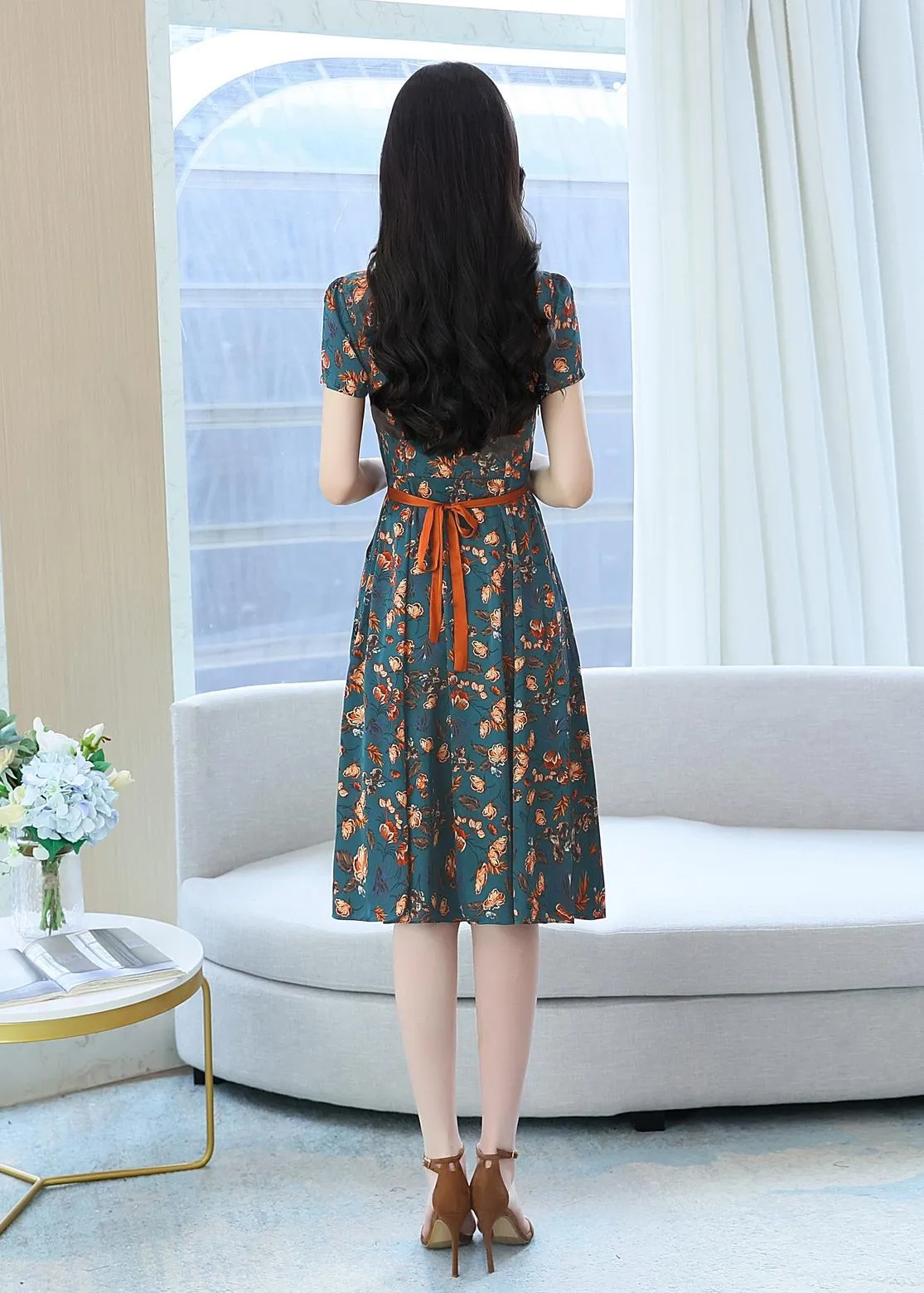 Elegant Mid-Length Floral Print Dress for Women