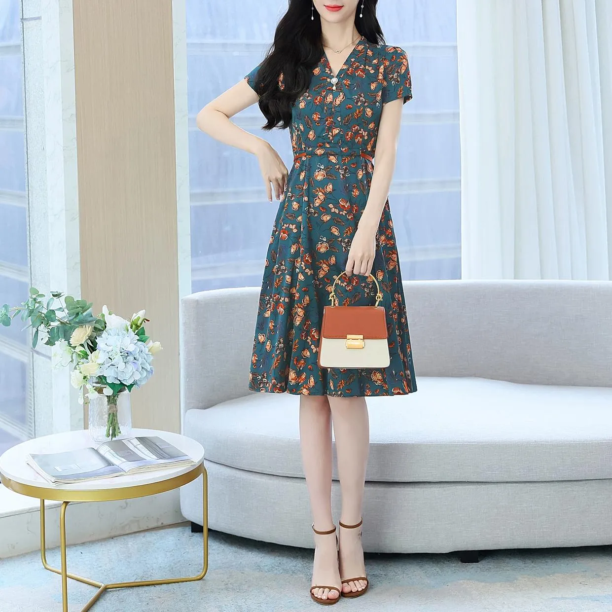 Elegant Mid-Length Floral Print Dress for Women