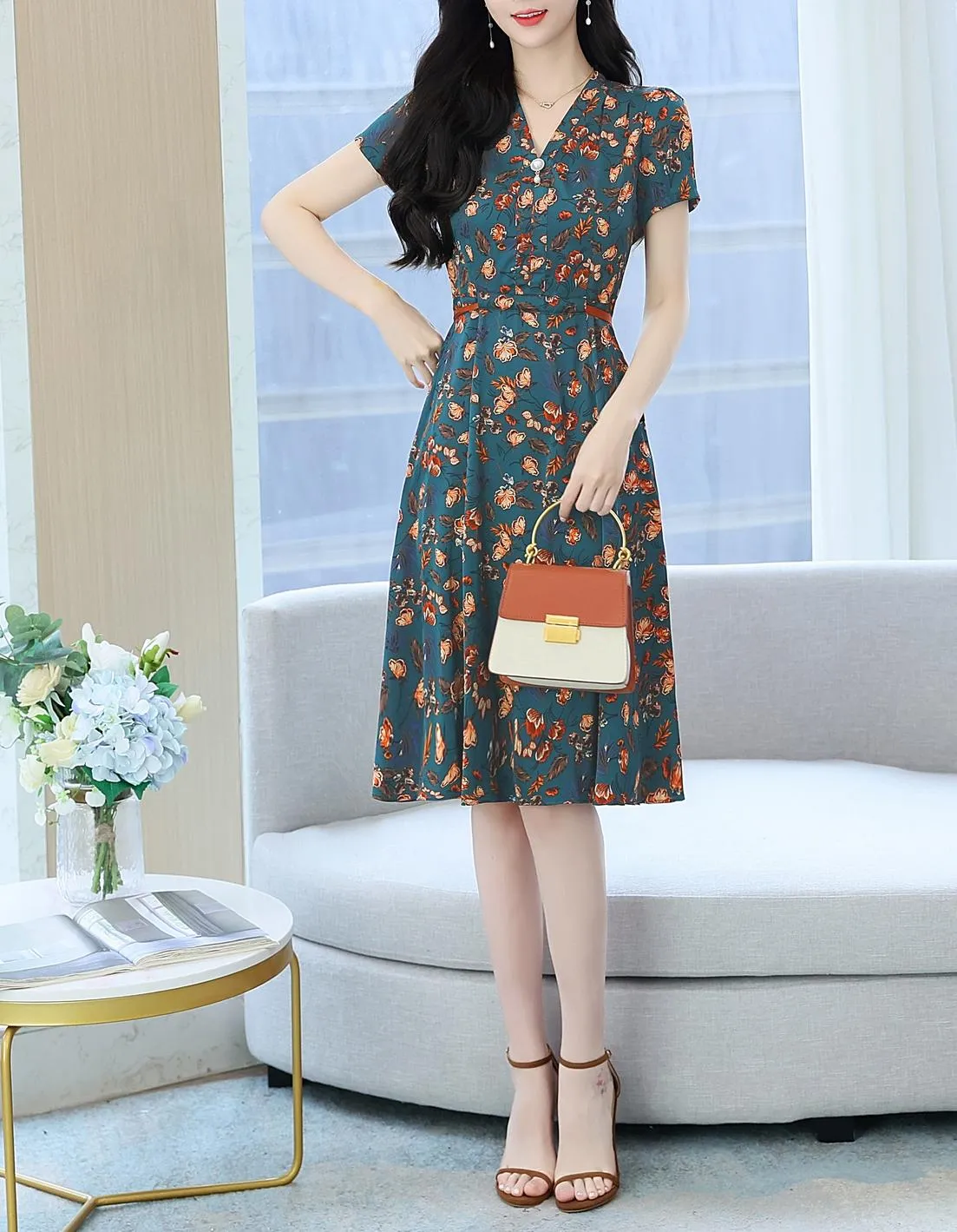 Elegant Mid-Length Floral Print Dress for Women