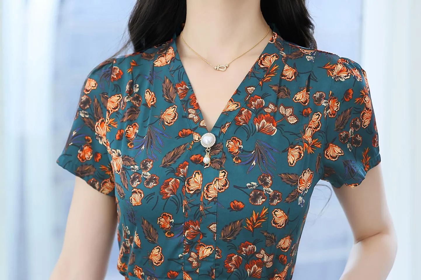 Elegant Mid-Length Floral Print Dress for Women