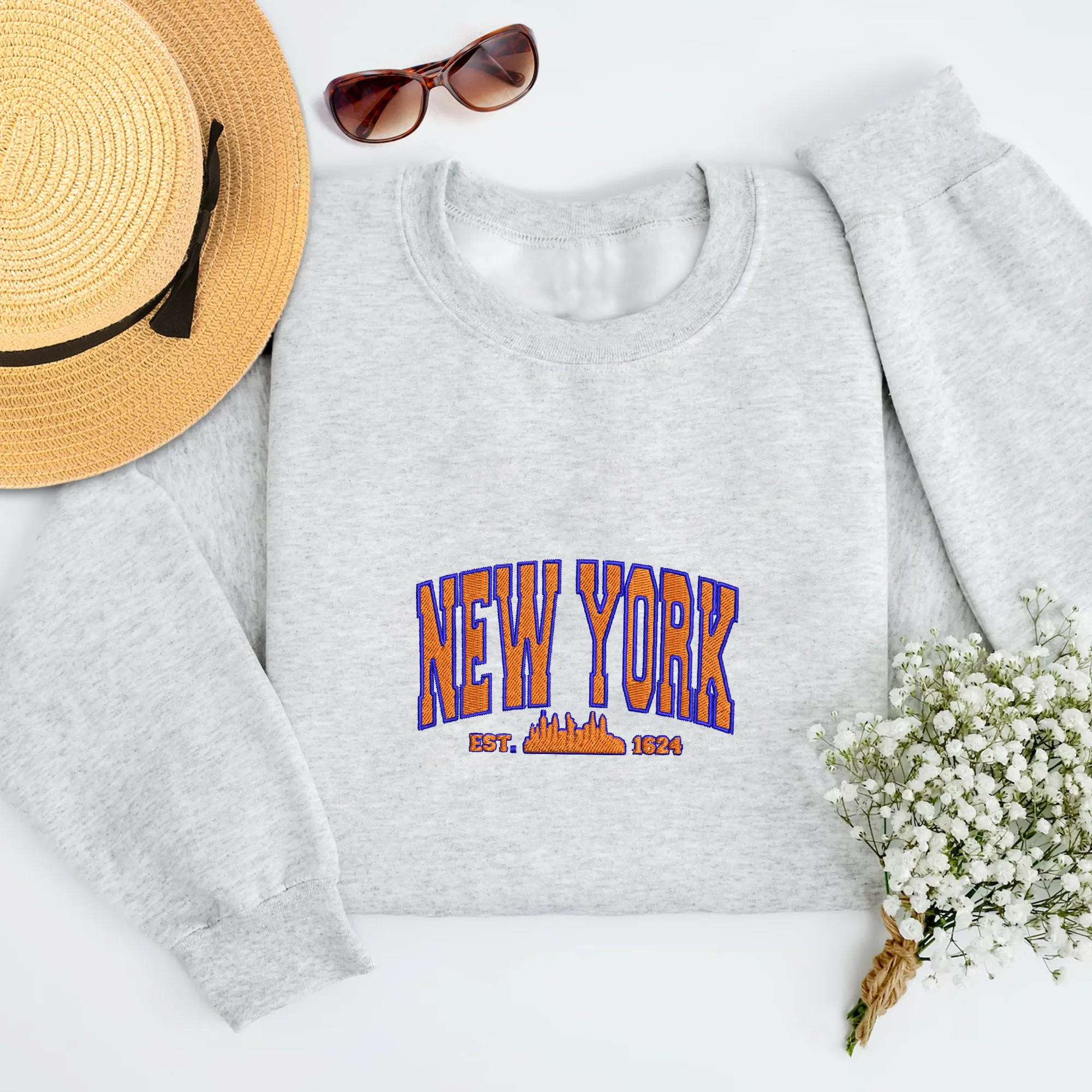 Embroidered New york sweatshirt, new york city sweatshirt, new yorker sweatshirt, east coast sweatshirt, new york lover gift, nyc sweatshirt for women