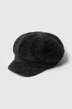 FWCAB3168 - Soft Feather Yarn Cabbie