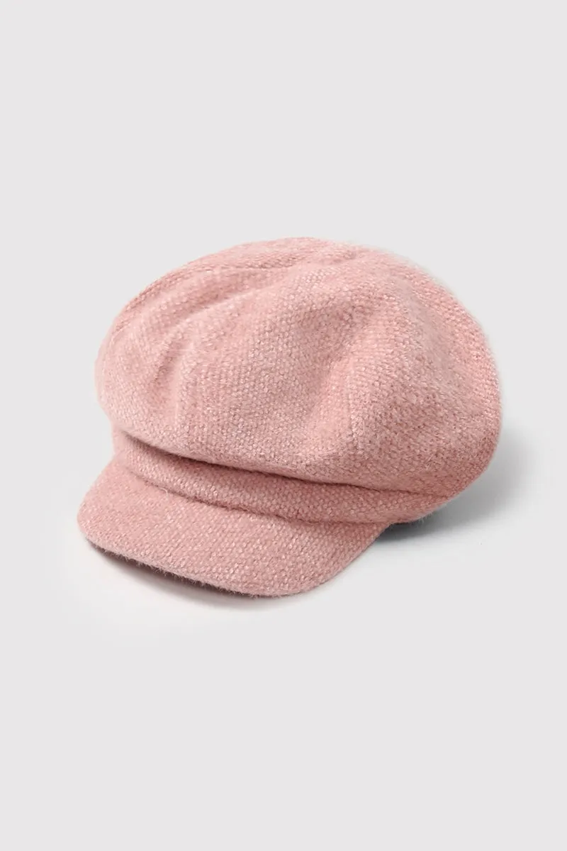 FWCAB3168 - Soft Feather Yarn Cabbie