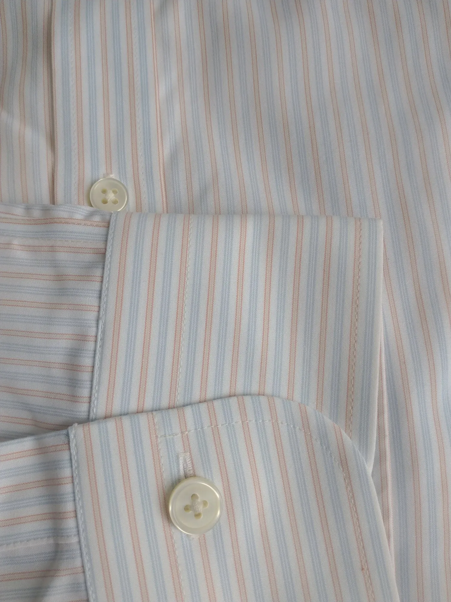 GANT DIAMOND G Men's Eraser Broadcloth Stripe Fitted Spread 303902 Size 40 NWT
