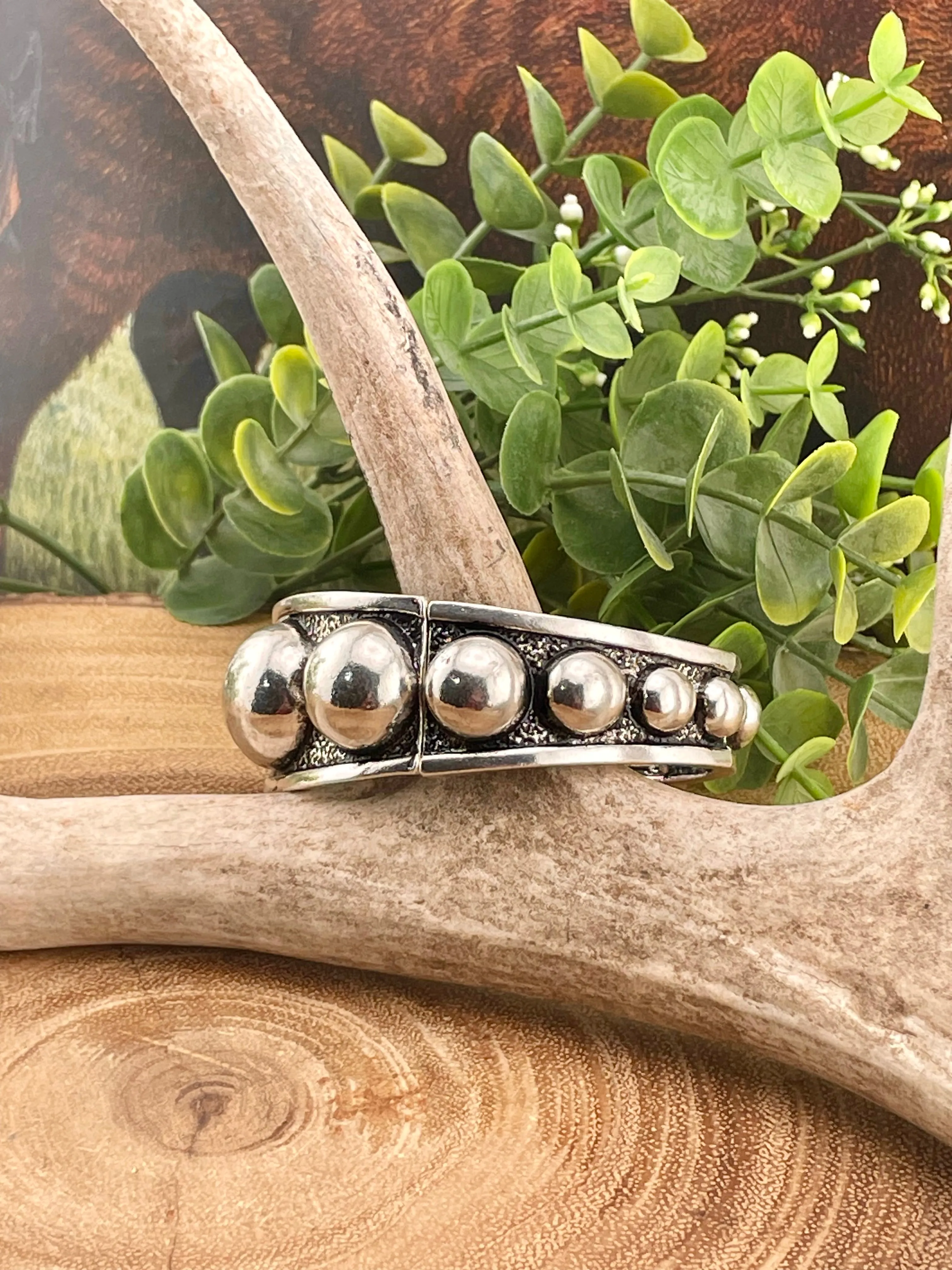 Gilforth Varied Silver Studded Stretch Bracelet