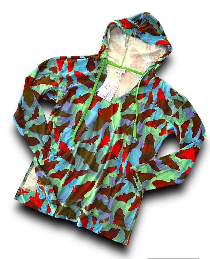 Halloween 2022 - Eliza - Blue Green Wash with Red Bats