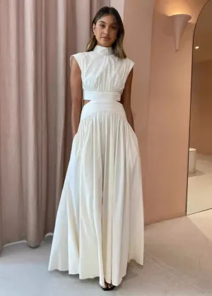 Isla Cut-Out Maxi Set – Sleeveless High-Neck Two-Piece