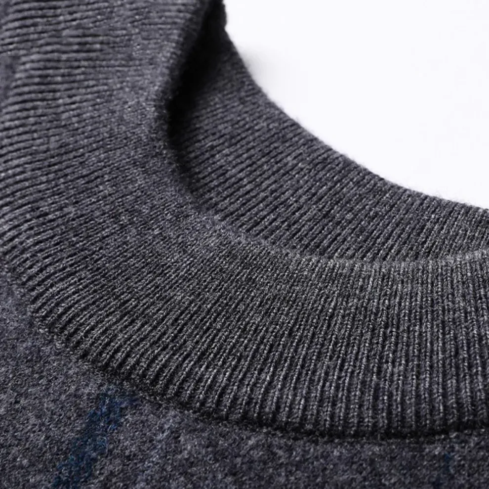 Iulian - elegant stretch jumper for men
