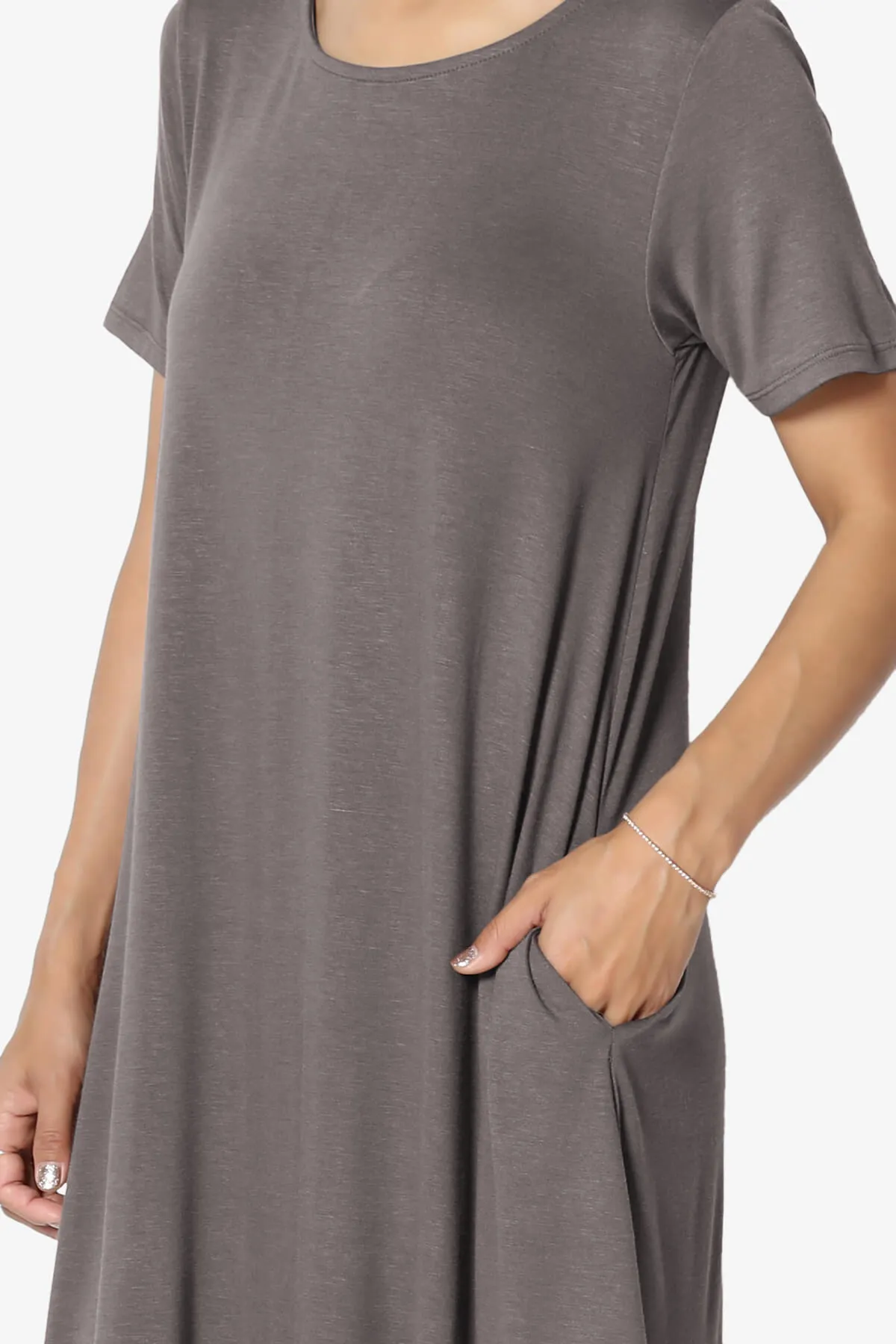 Ivetta Short Sleeve Pocket Swing Dress