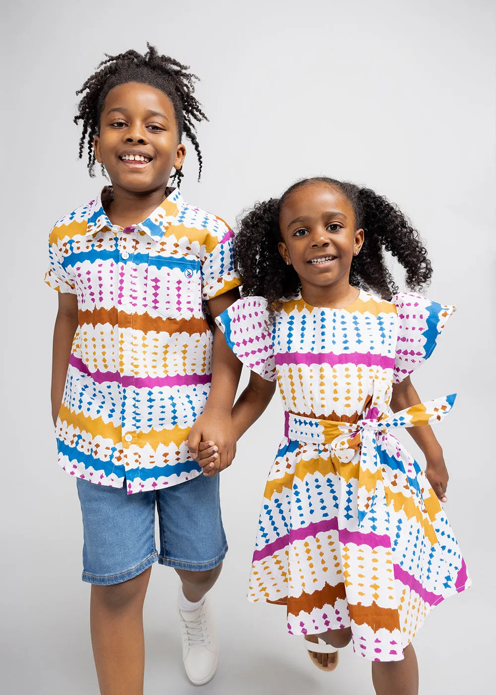 Kadija Girl's African Print Butterfly Sleeve Dress (White Nautical Adire)