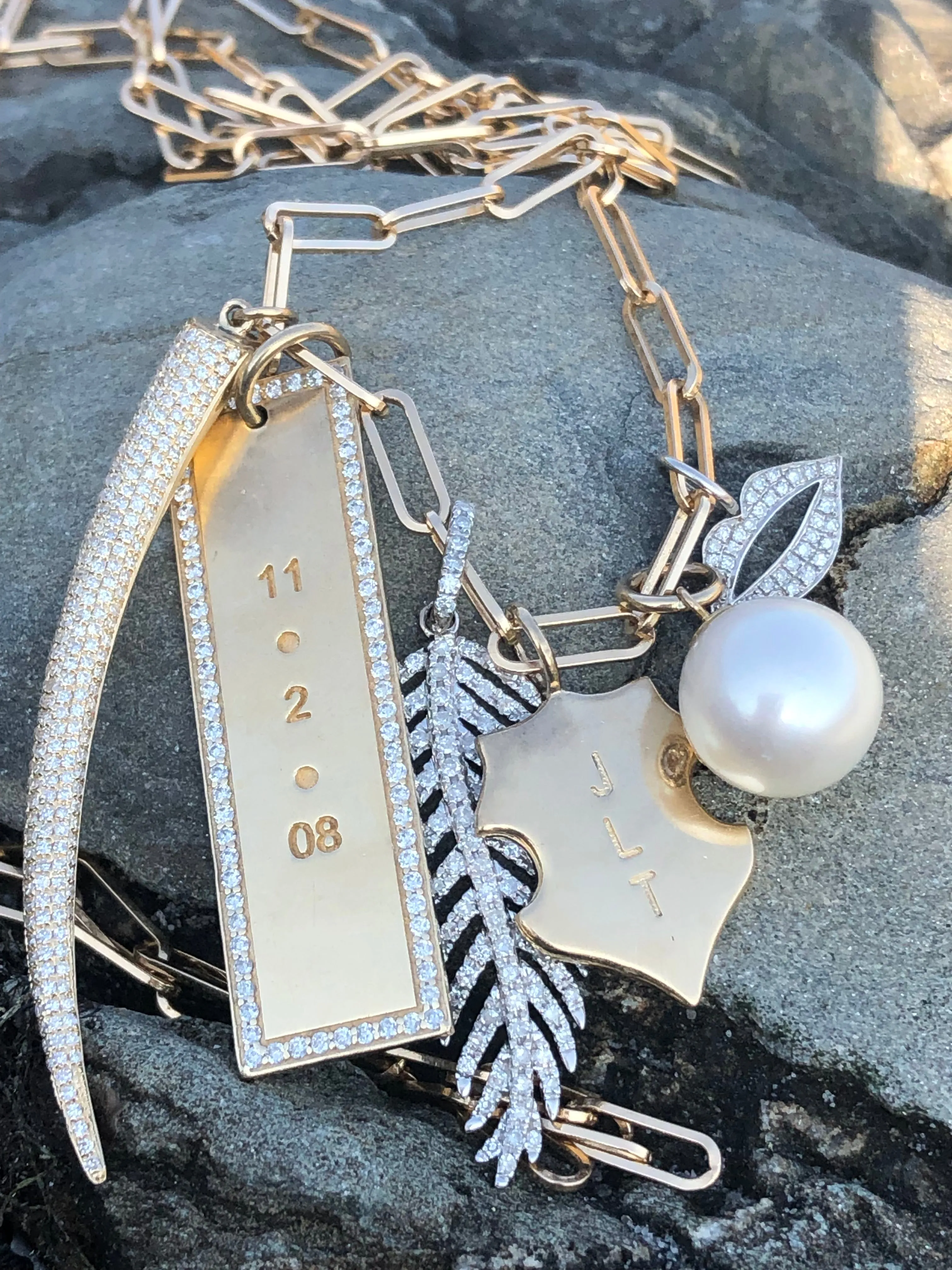 LARGE PALM LEAF DIAMOND CHARM