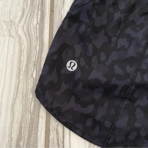 Lululemon shirts. EUC like new