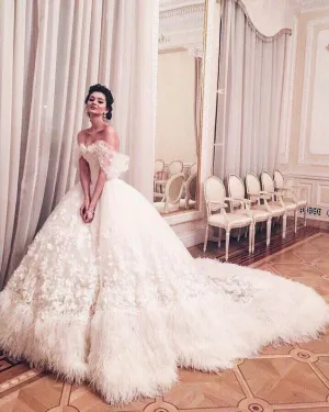luxury wedding dresses ball gown feather lace applique floral 3d flowers elegant wedding gown