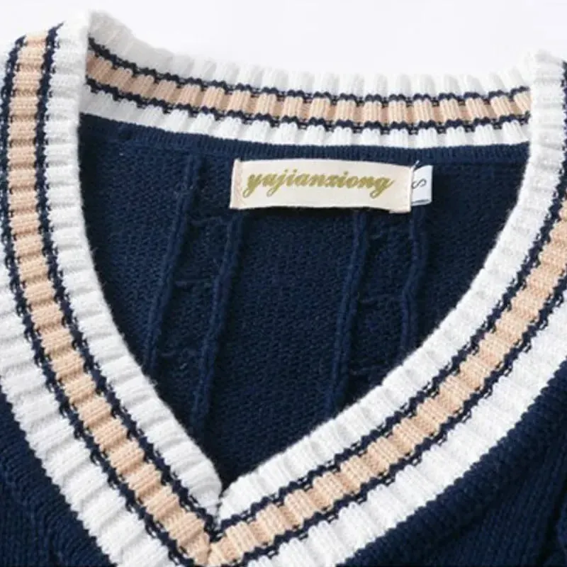 Men's Cable Knit V-Neck Sweater Vest