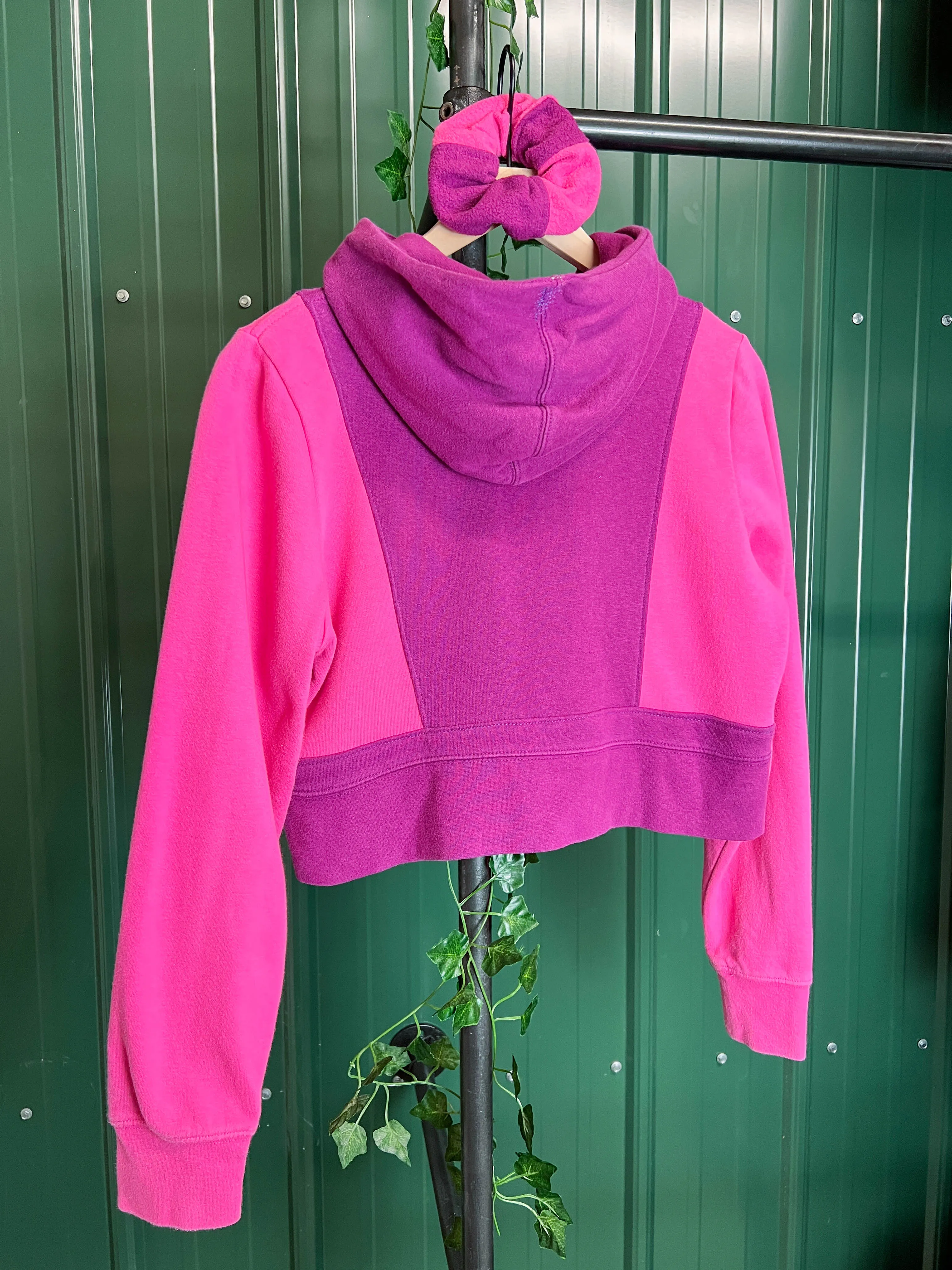 "1 of 1" Dragon Berry North Face Crop Hoodie (M)