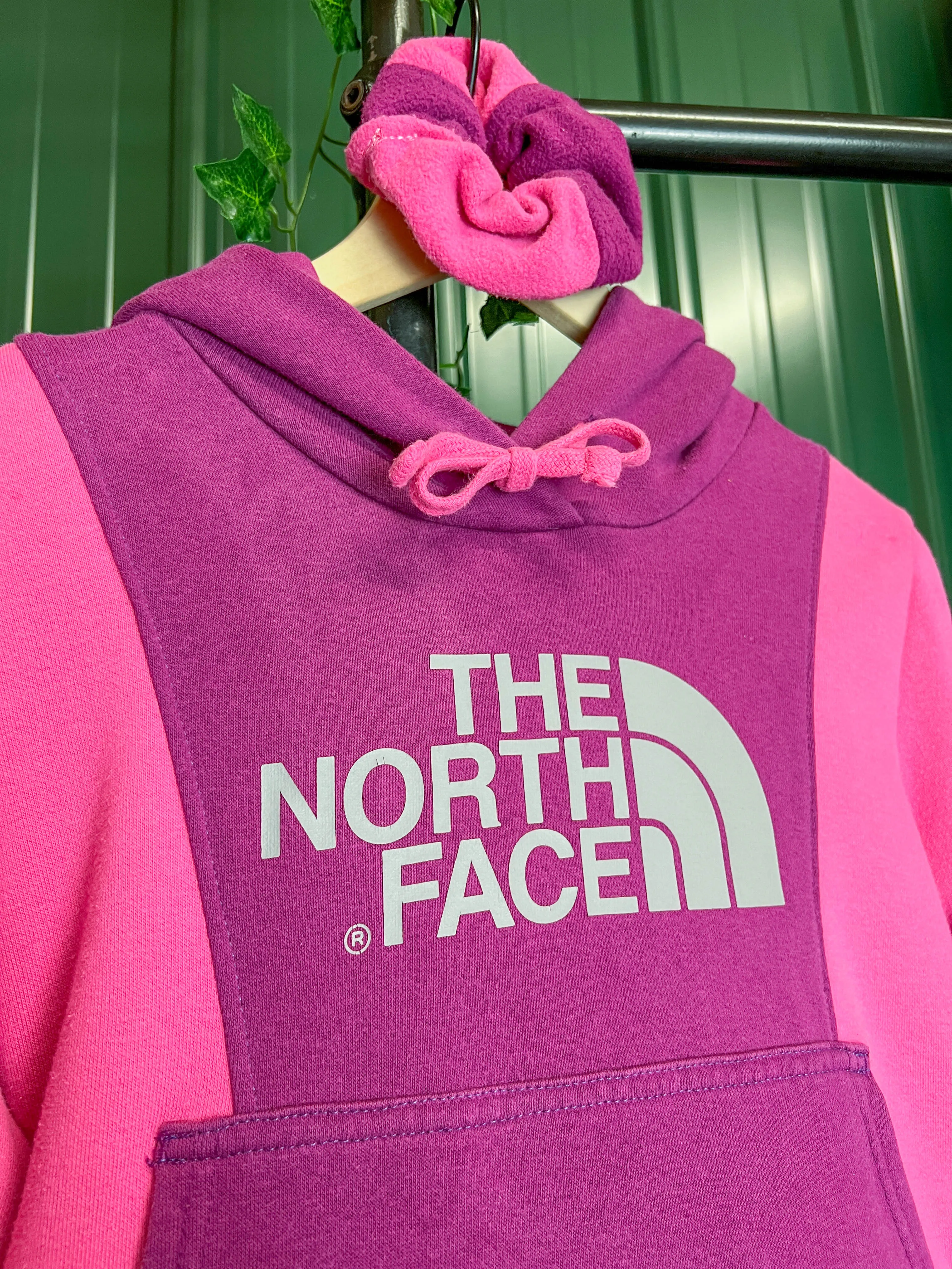 "1 of 1" Dragon Berry North Face Crop Hoodie (M)