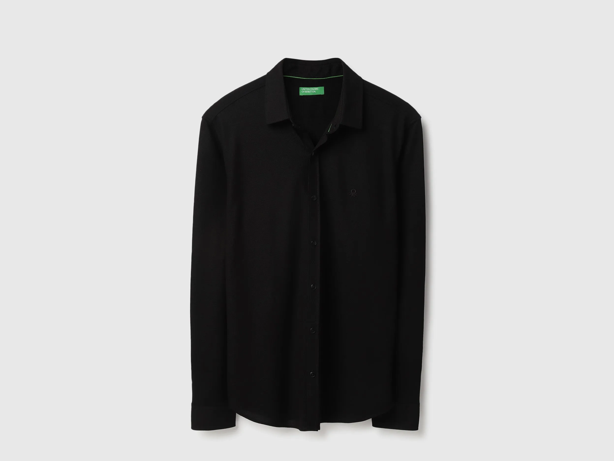 Regular Fit Spread Collar Solid Shirts