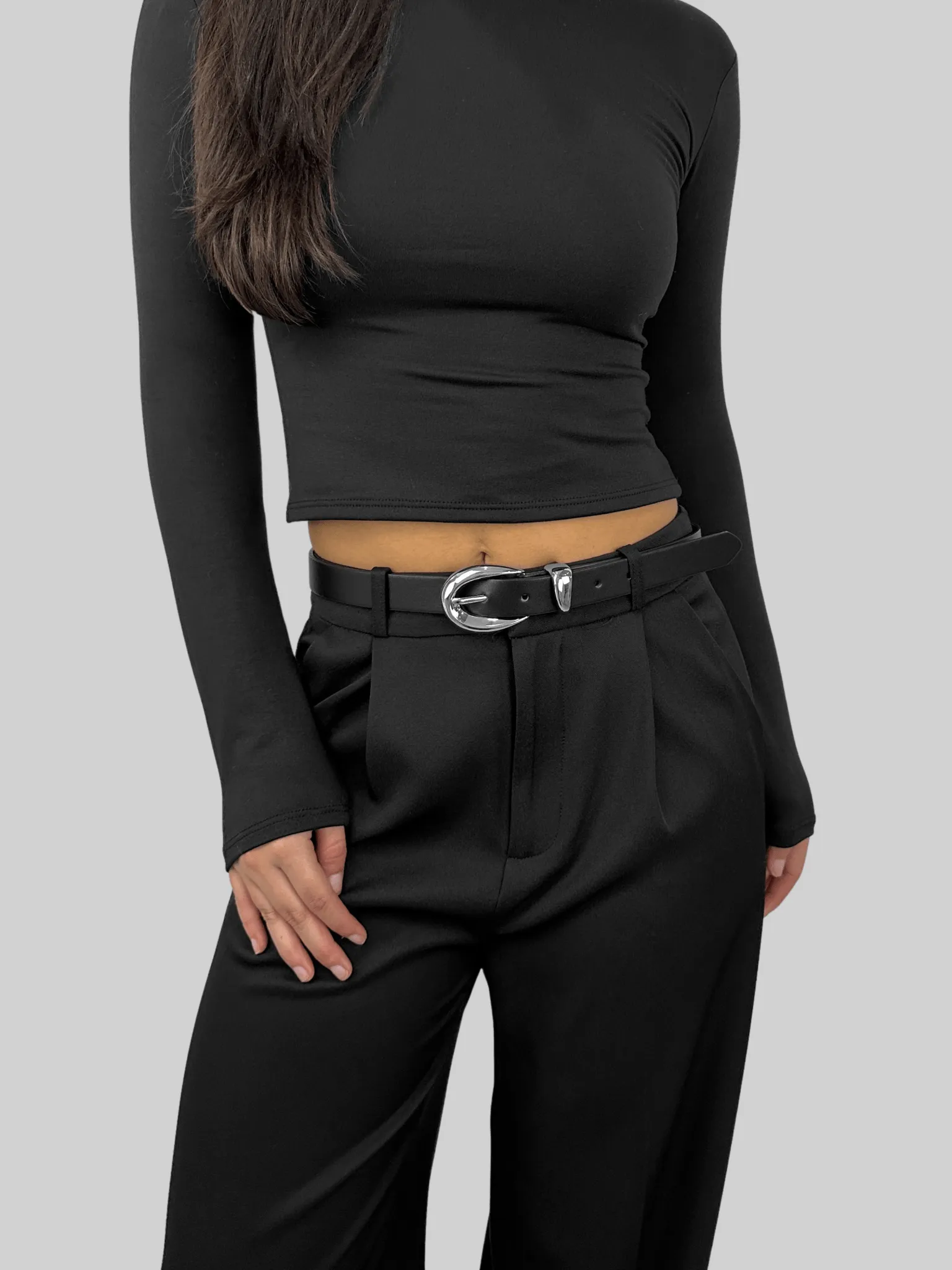 Rounded Buckle Belt