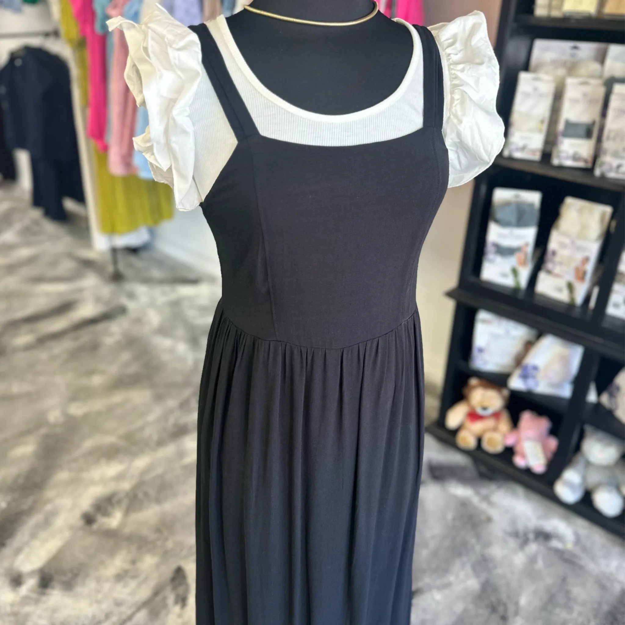 Saturday Strolling Black Maxi Dress