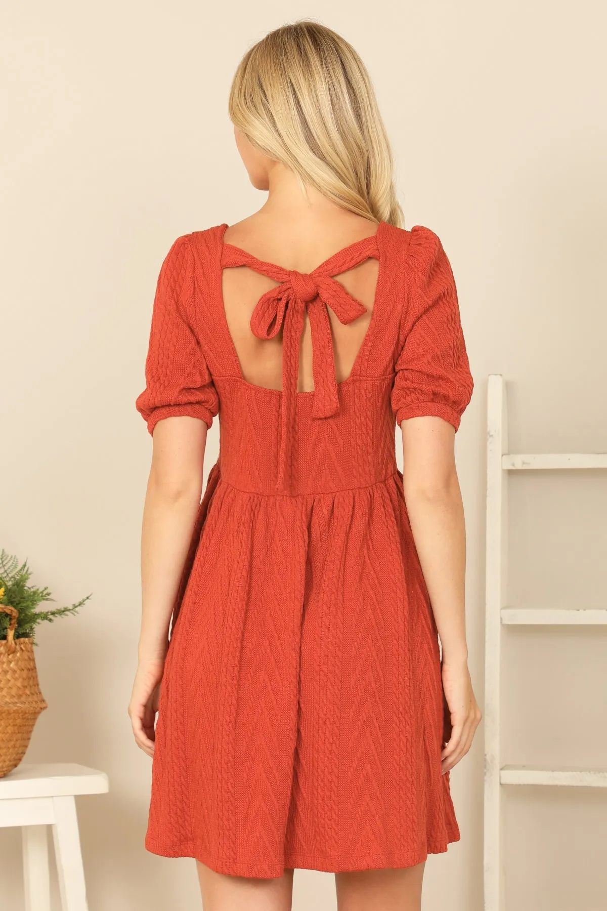 SCOOP NECK RIBBON BACK TEXTURED SOLID DRESS