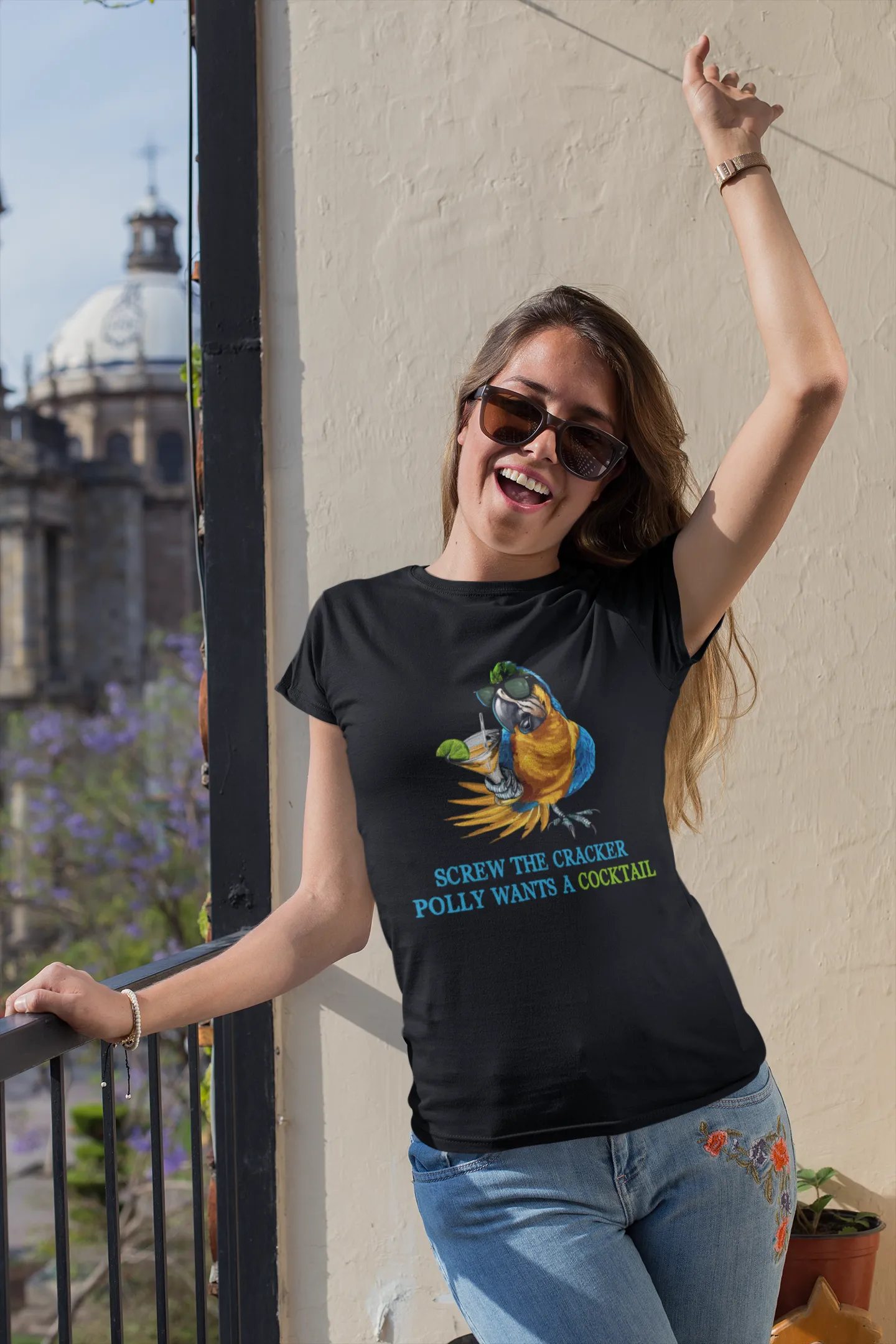 SCREW THE CRACKER POLLY WANTS A COCKTAIL - Unisex Party Drinking Tee