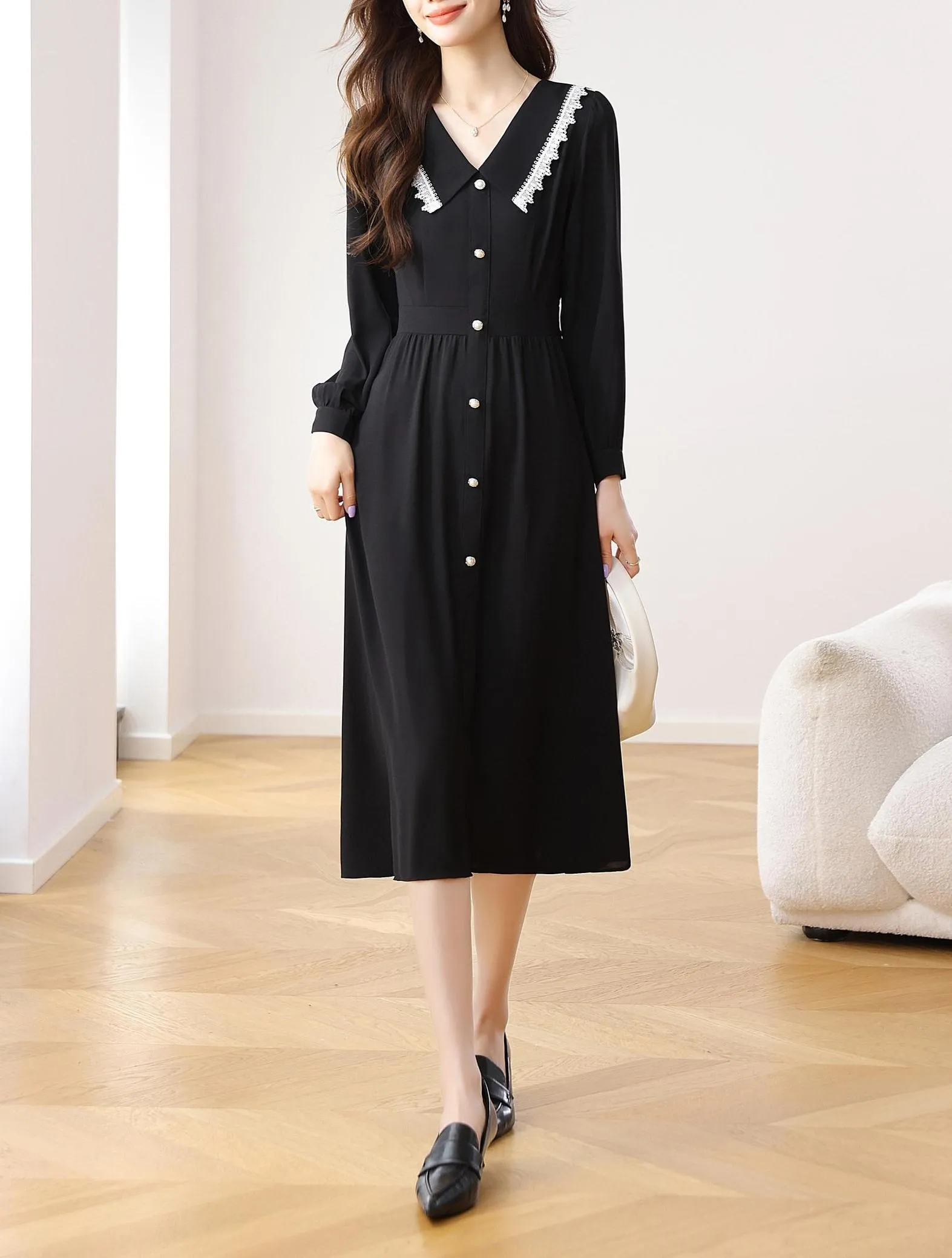 Stylish A-line Chiffon Dress for a Flattering Fit