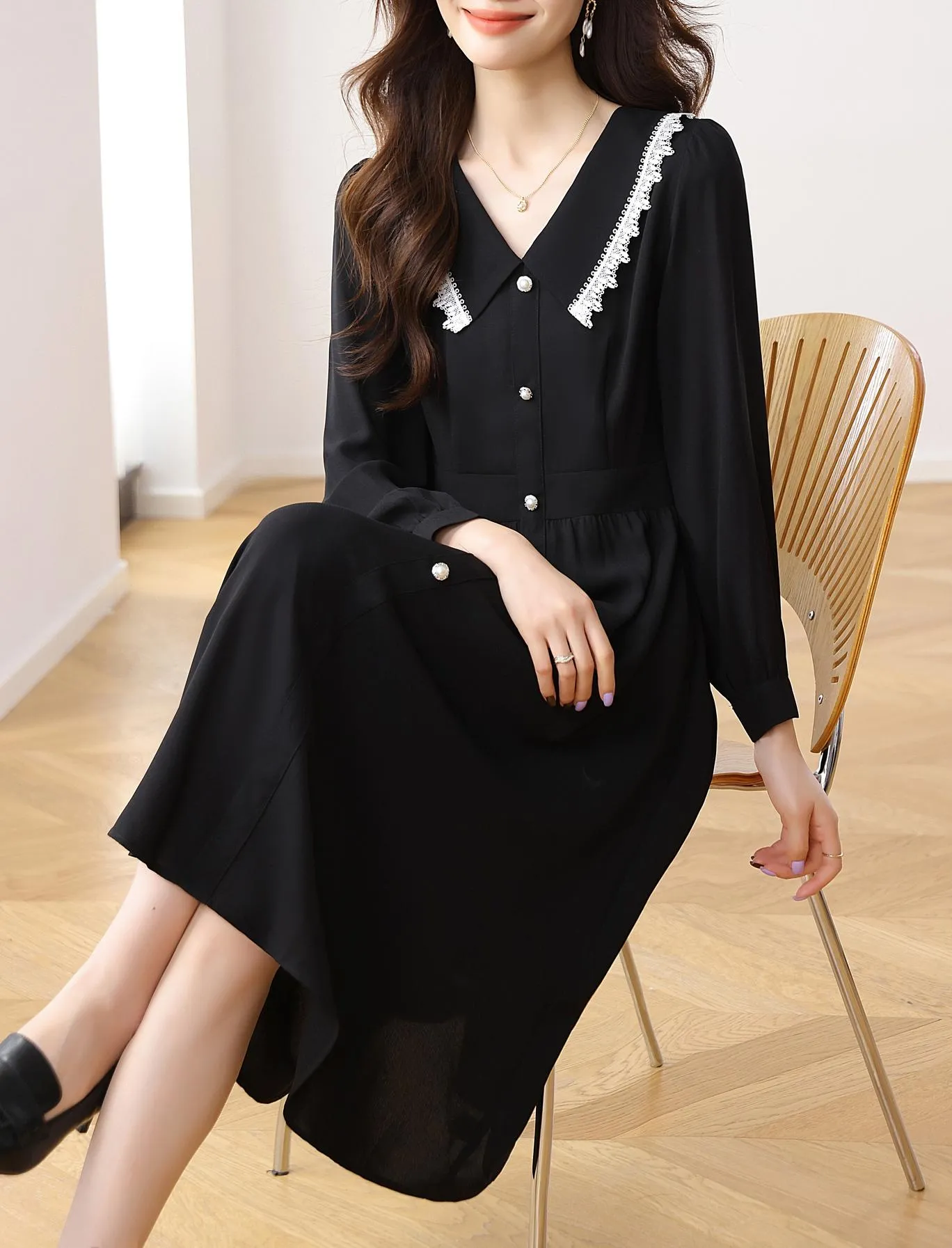 Stylish A-line Chiffon Dress for a Flattering Fit