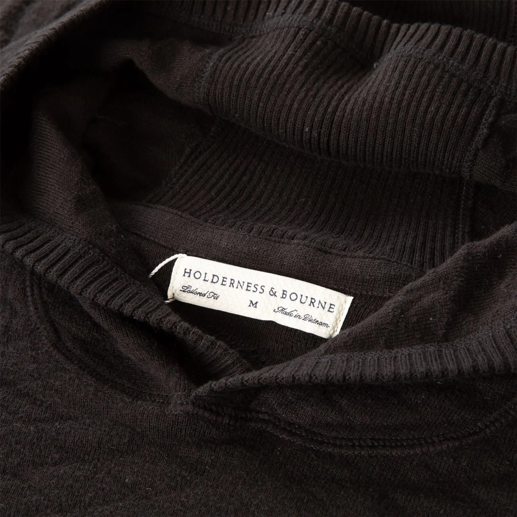 The Wallace Hooded Sweater Black
