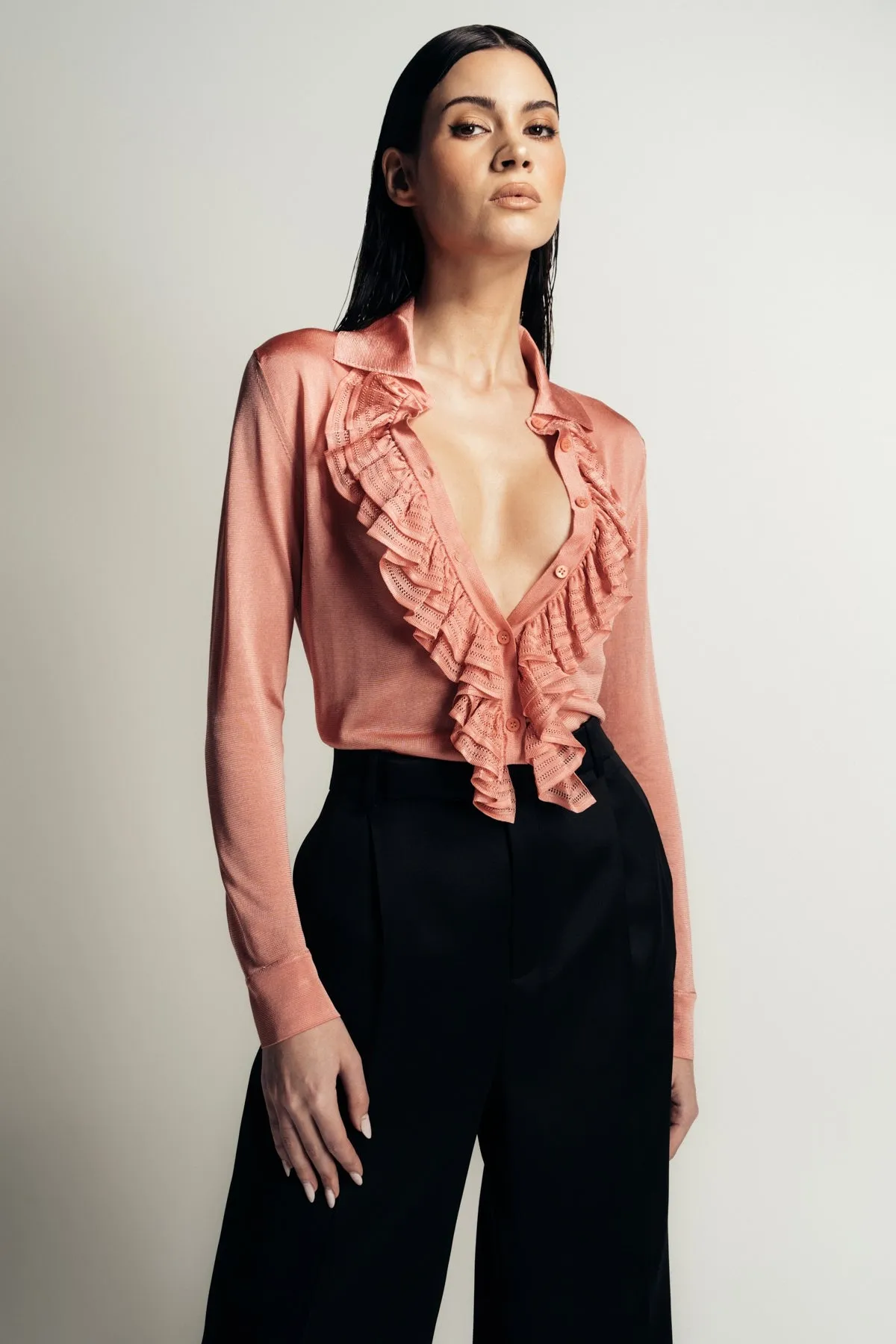 TOM FORD | COMPACT SLINKY VISCOSE RUFFLE KNIT SHIRT