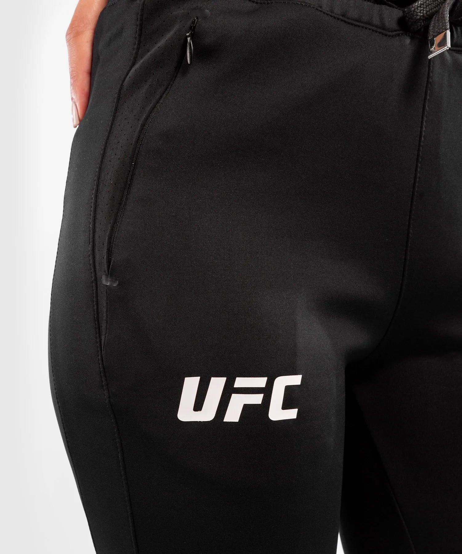 UFC Venum Authentic Fight Night Damen Walkout Pant - Schwarz