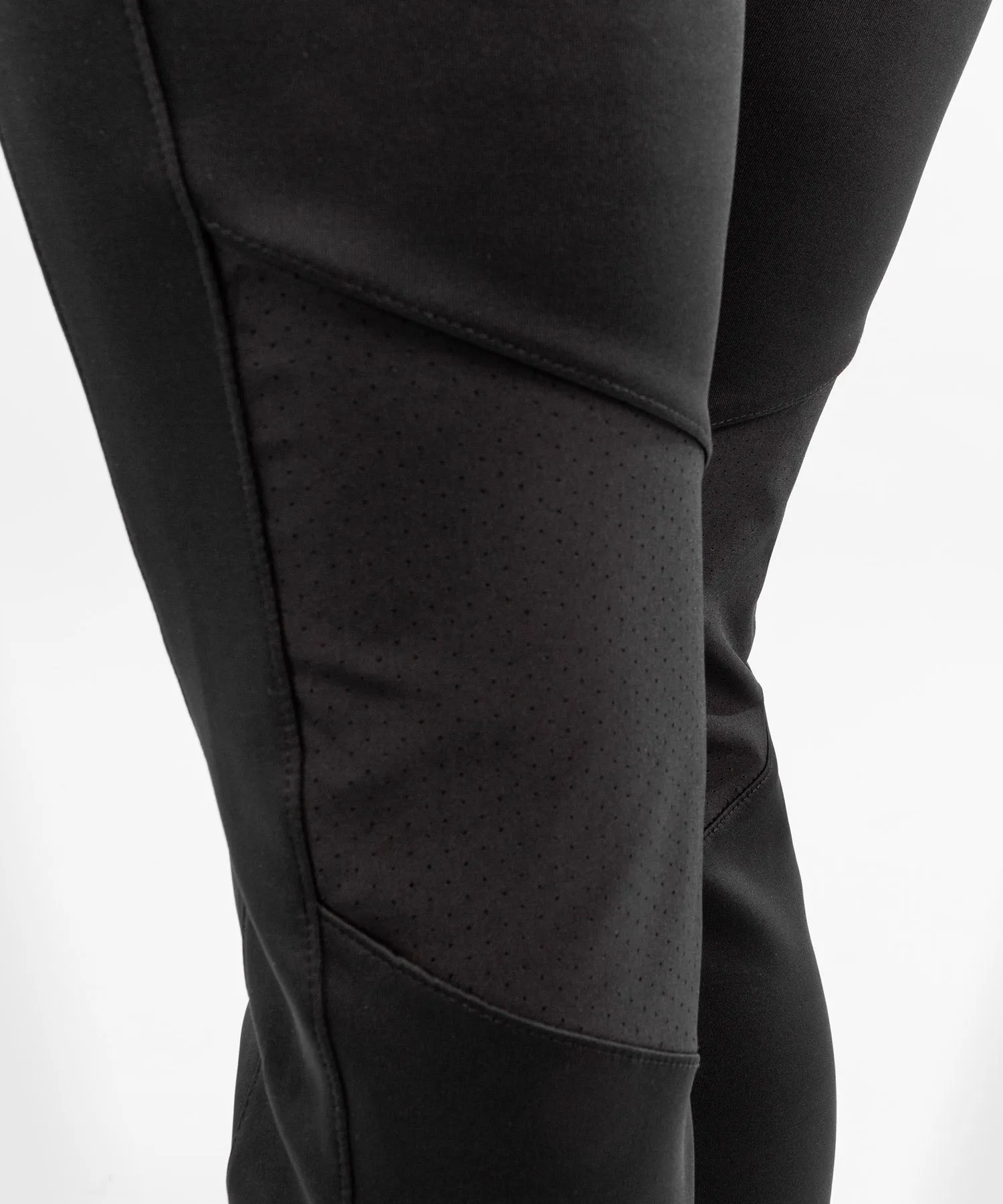 UFC Venum Authentic Fight Night Damen Walkout Pant - Schwarz