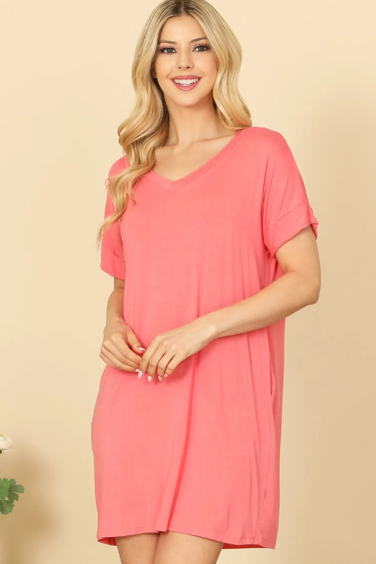 V-NECK SHORT SLEEVE SIDE POCKET SOLID MINI DRESS